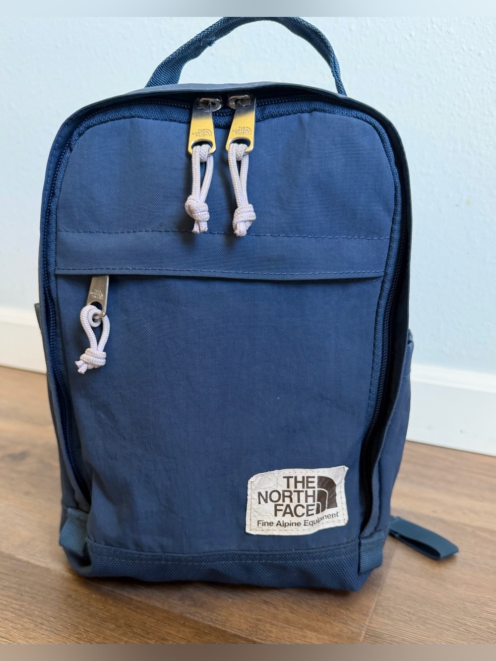 The North Face Berkeley Mini 7.5 liter Backpack
